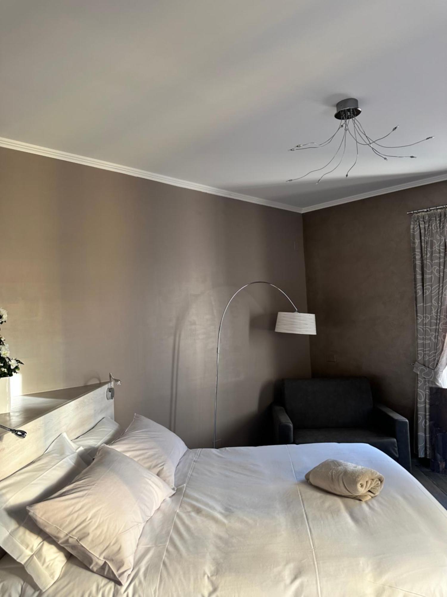 Prima Fila Premium Guest House Sanremo Exterior photo